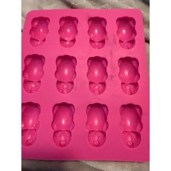 🐷 Piggy Pop Silicone Baking‎ Mold Tray – 12 Pig-Shaped Cavities - Picture 2 of 3